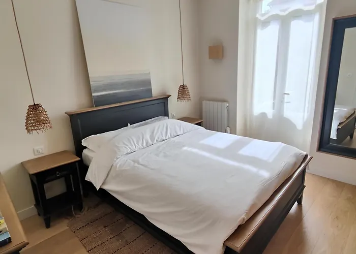 Pied A Terre En Bord De Mer
